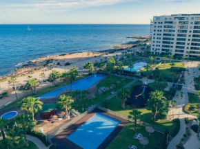 Apartamento de Lujo con Jacuzzi y Vistas al Mar en Punta Prima, Torrevieja - ES-220-32